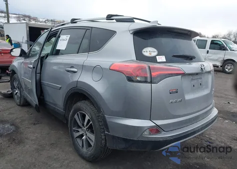 2017 Toyota Rav4 Xle из США, поврежденный, VIN 2T3RFREV7HW561477